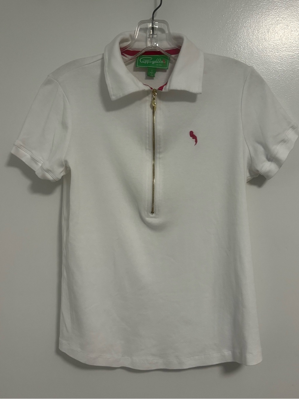 Pappagallo White Polo Zip Top with Pink Logo and Gold Zipper